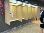 ドンムアン空港1階 トイレ横の無料の充電スポット