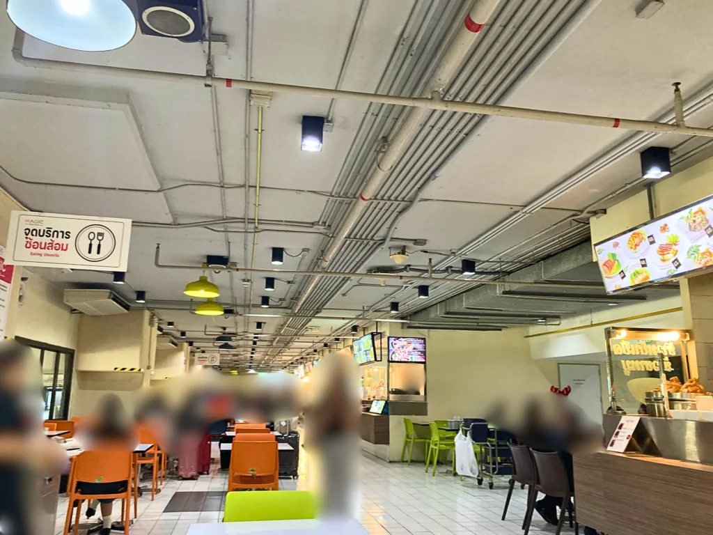 ドンムアン空港マジックフードパーク内の様子