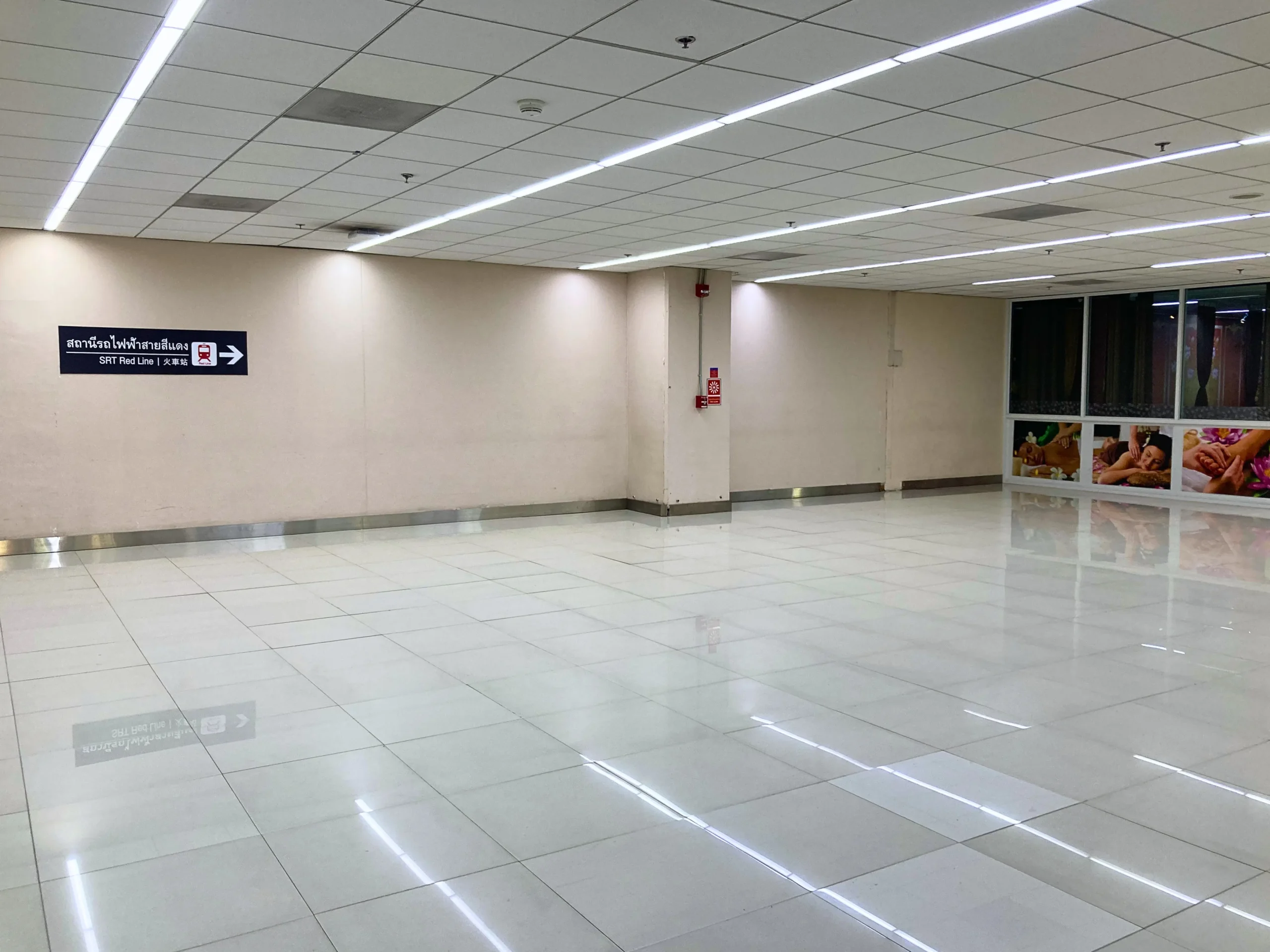 ドンムアン空港国内線第2ターミナルへ向かう経路