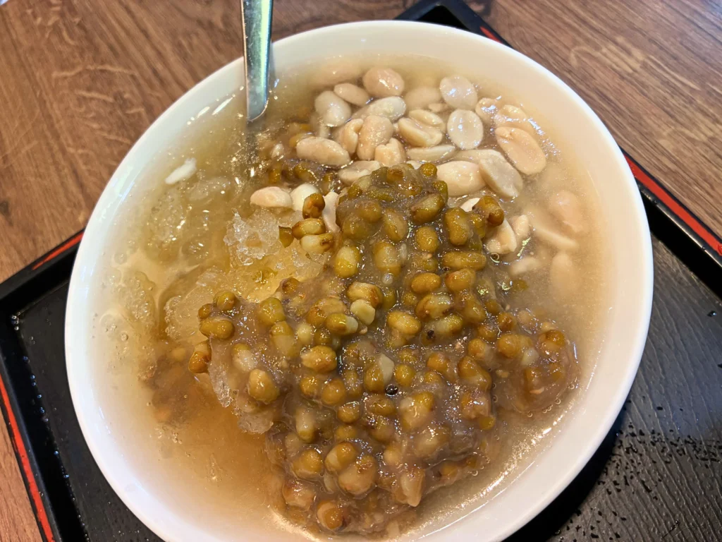 台北・寧夏夜市近くにある古早味豆花の伝統豆花