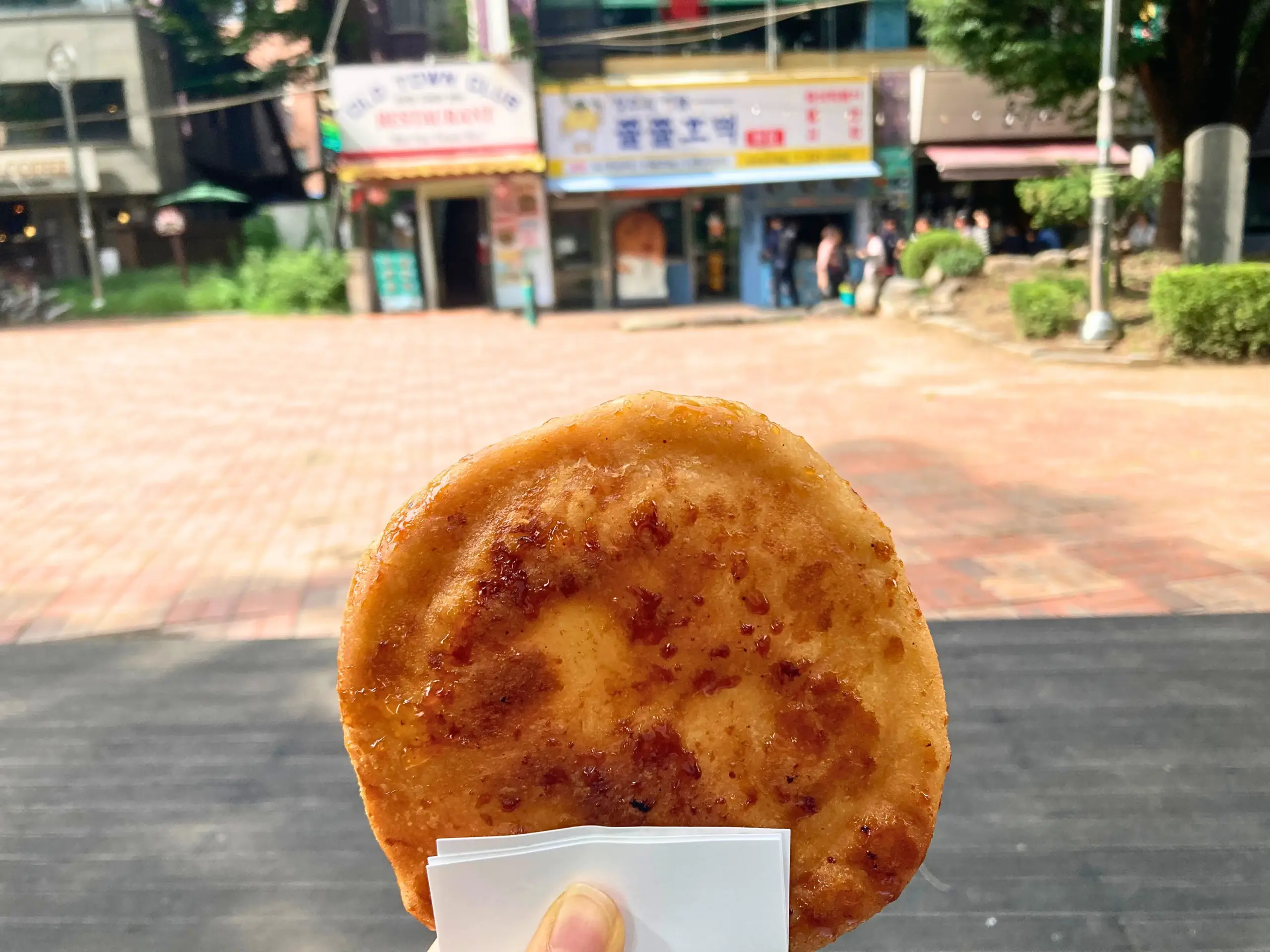 韓国・清州のチョルチョルホトク（쫄쫄호떡）のホットク
