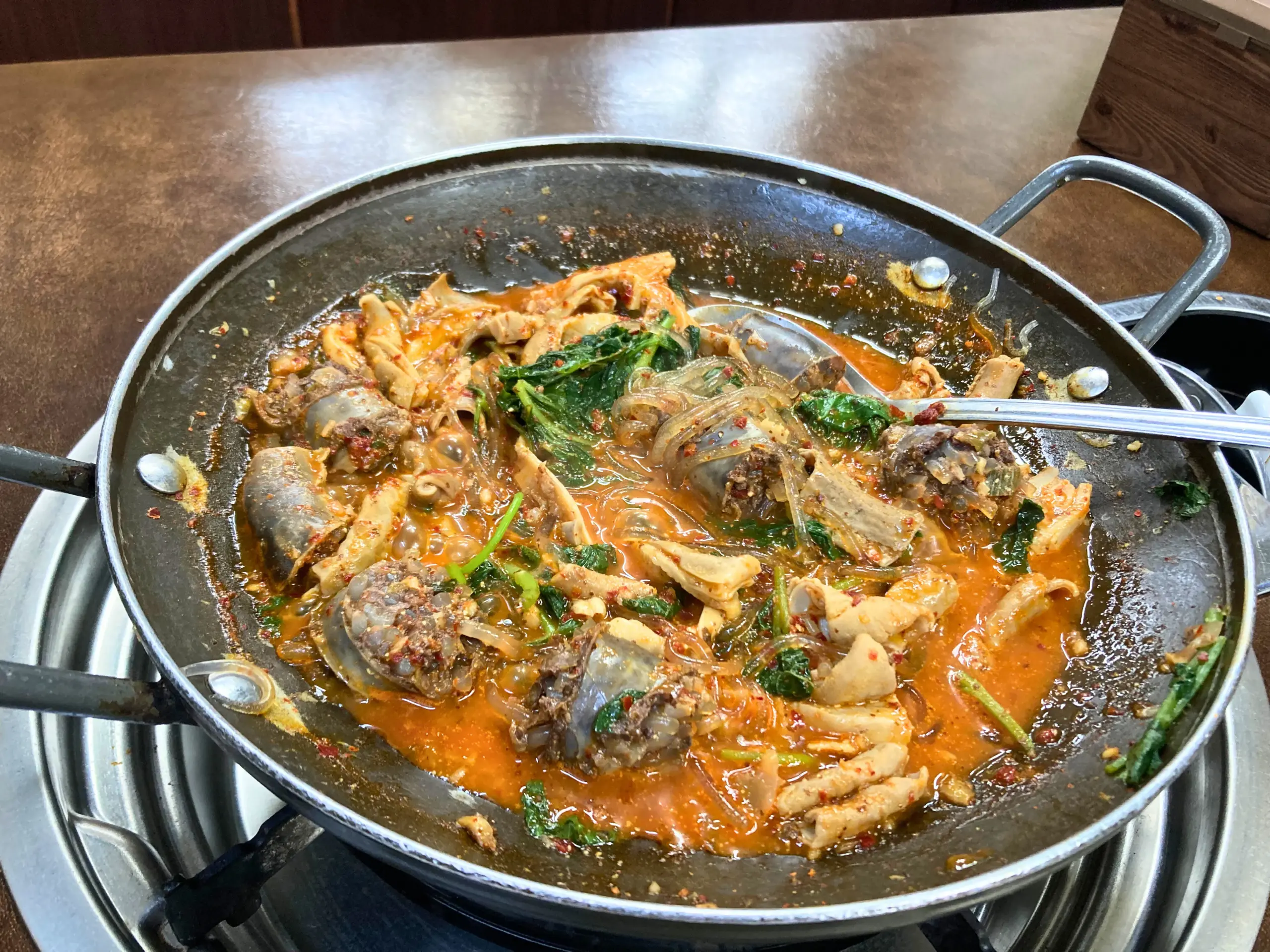 韓国・清州のスンデ専門店「セガドクスンデ（새가덕순대）」のコプチャン鍋